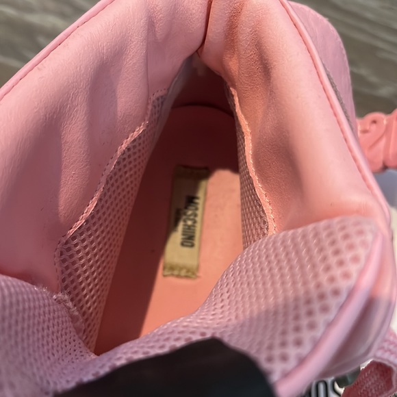 Women’s high top moschino sneaker - Picture 15 of 16